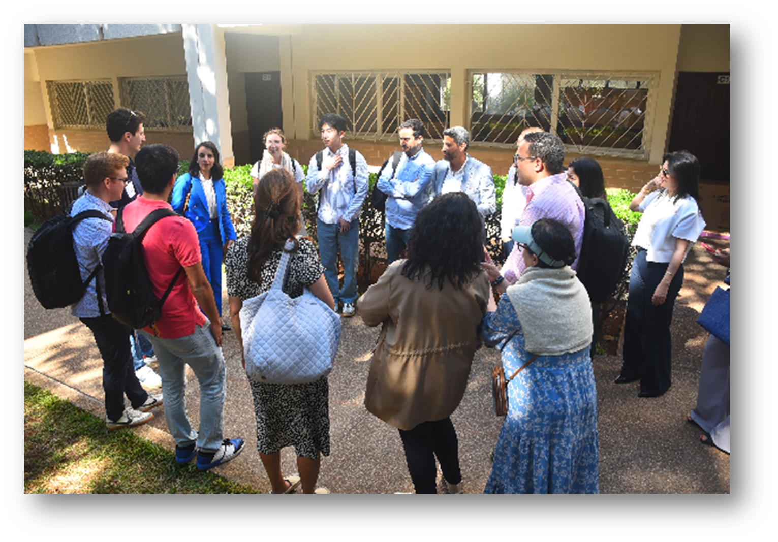 Cercle de discussion international campus ISCAE